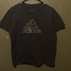 Adidas t-shirt